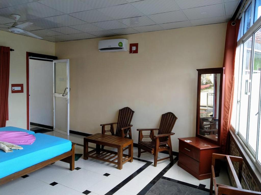 Kandyan Holiday Center And Kandyan Feel Free Homestay Dış mekan fotoğraf