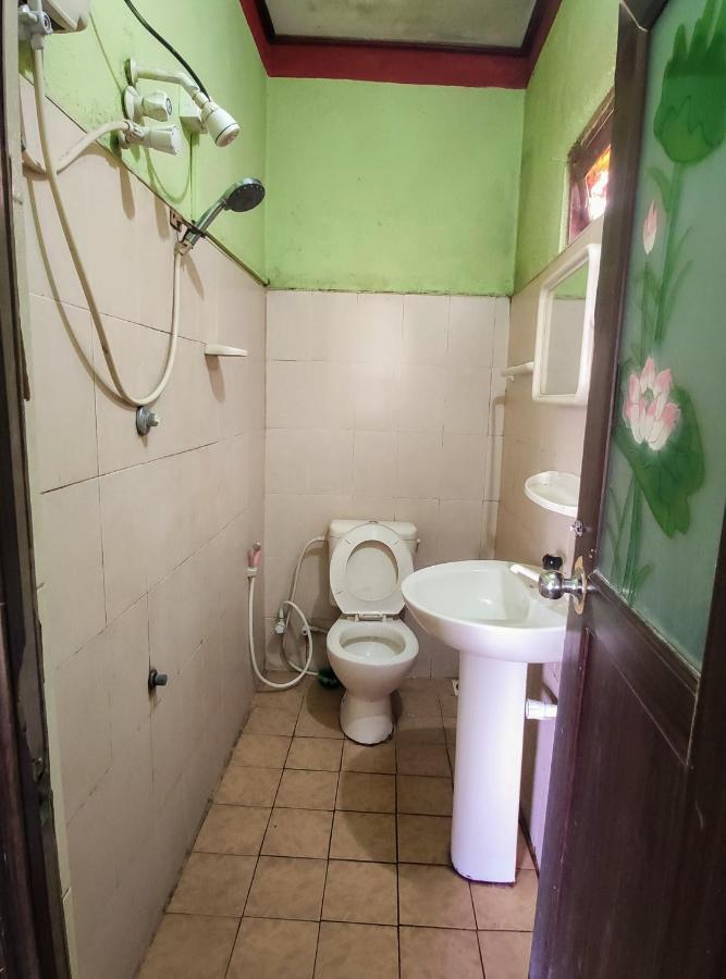 Kandyan Holiday Center And Kandyan Feel Free Homestay Dış mekan fotoğraf