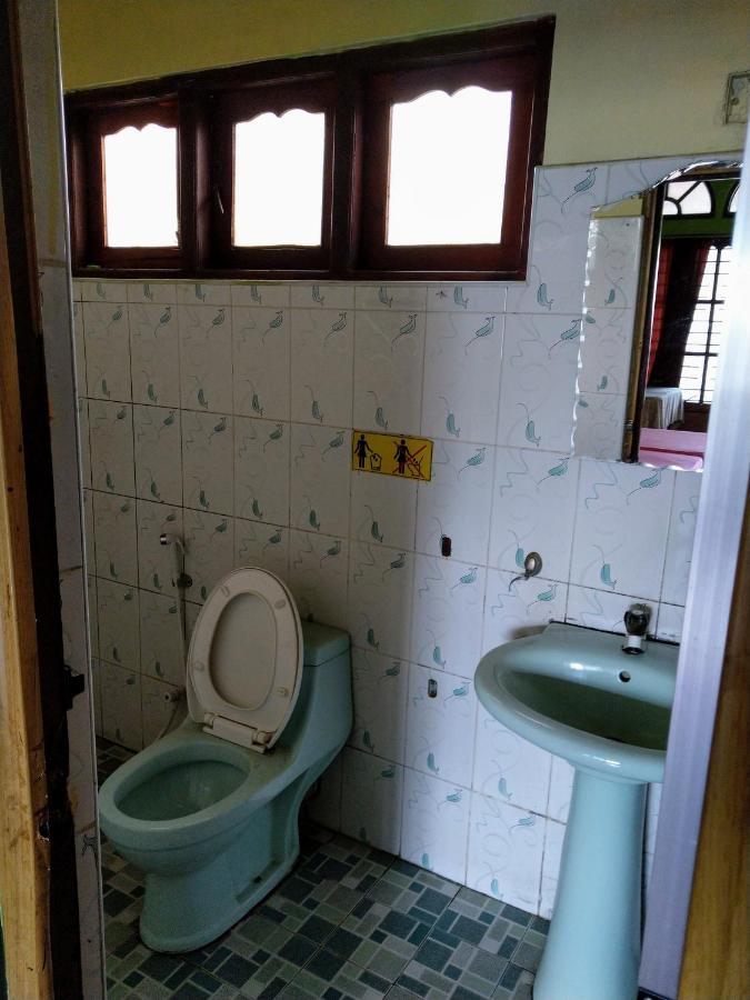 Kandyan Holiday Center And Kandyan Feel Free Homestay Dış mekan fotoğraf